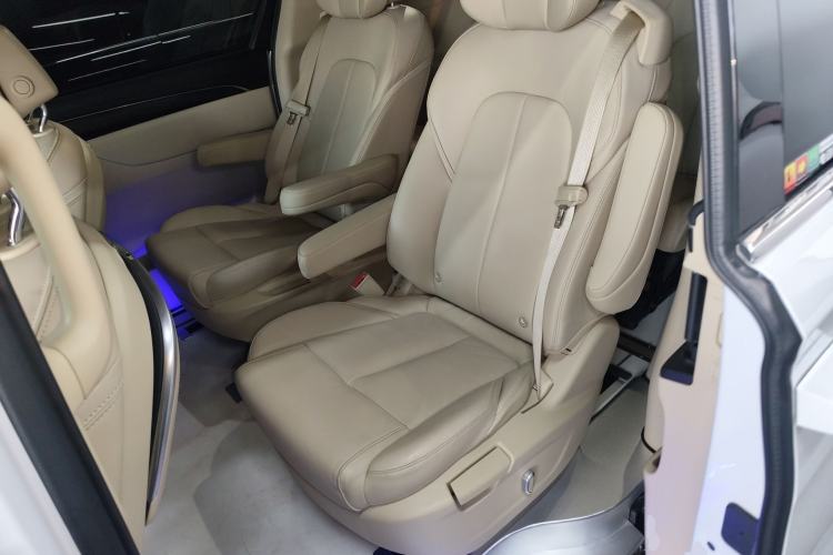 Used Buick GL8 2023 ES Lu Zun Deluxe Model