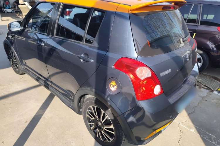 Used Suzuki Swift 2016 1.5L Automatic Fashionable Coolplay Edition
