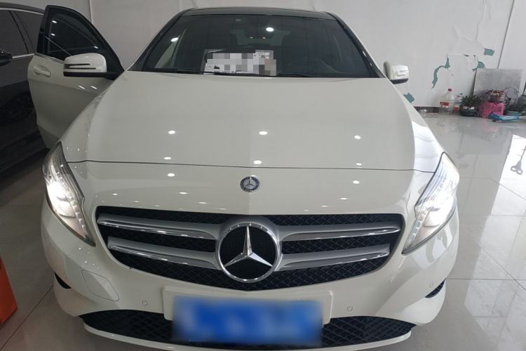 Used Mercedes-Benz A-Class 2015 A 200 Fashion Model