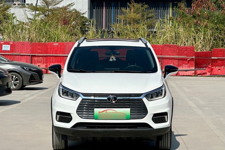 Used BYD Yuan New Energy 2019 EV360 Smart Connect Enjoyment Model
