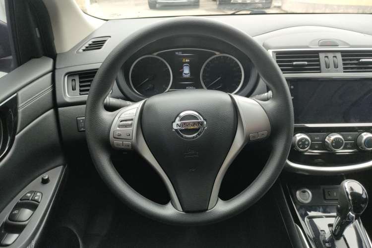 Used Nissan Tiida 2019 1.6L CVT Smart Drive Version China VI Standard