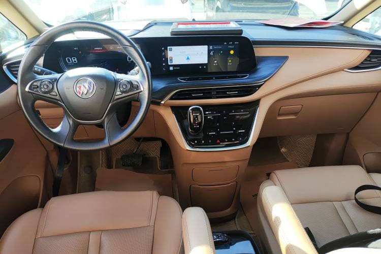 Used Buick GL8 2021 ES Landtrek 653T Luxury Model
