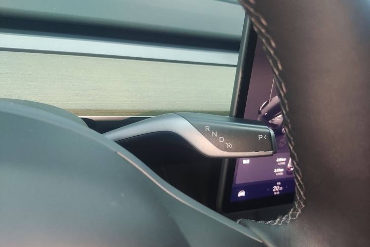 Used Tesla Model Y 2022 Rear-Wheel-Drive Version
