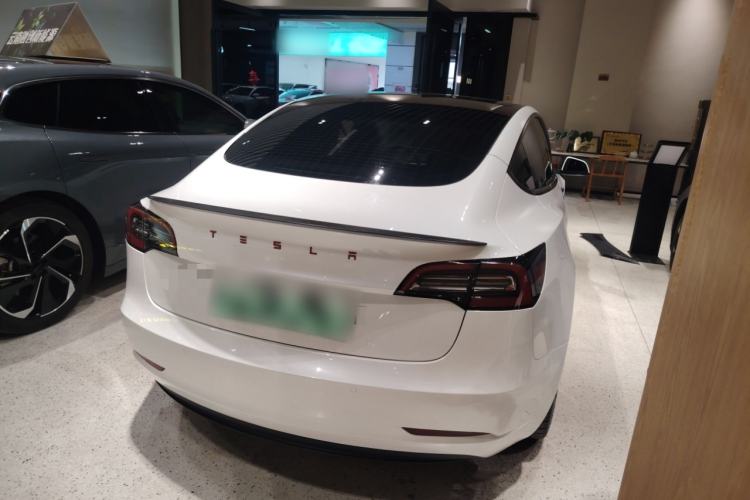 Used Tesla Model 3 2021 Revised Version II – Performance High-Performance All-Wheel-Drive Edition
