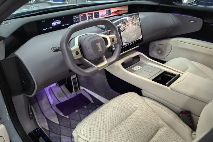 Used  12 2023 650 Three-Laser Four-Wheel Drive Performance Edition
