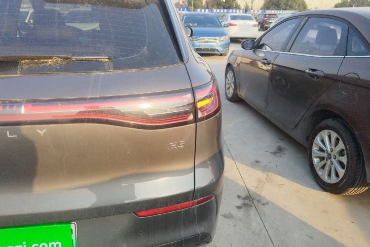 Used  E5 2024 530 km Exploration+ Version
