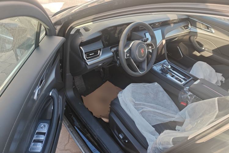 Used Hongqi H5 2024 1.5T DCT Smart Connect Flagship Edition
