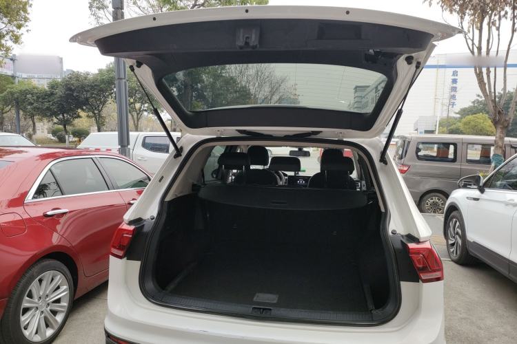 Used Volkswagen Tiguan L 2022 330TSI Automatic Two-Wheel Drive Comfort Edition