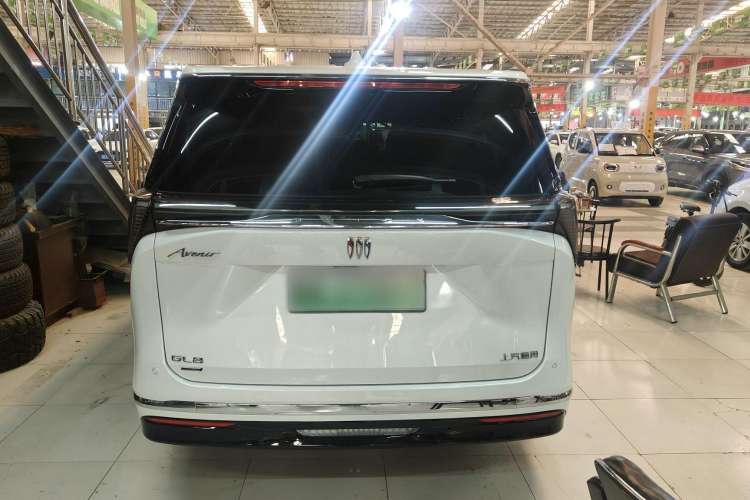 Used Buick GL8 New Energy 2024 Lu Zun Luxury Edition 7-Seater
