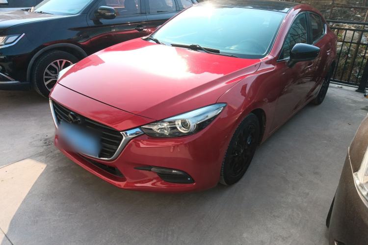 Used Mazda Mazda 3 Axela 2017 Sedan 1.5L Automatic Comfort Model Emission Standard China V