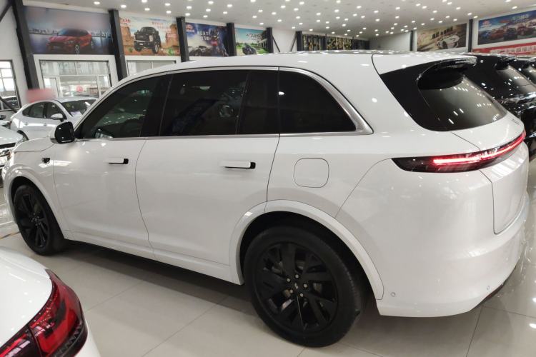 Used Li Auto L7 2023 Pro Model
