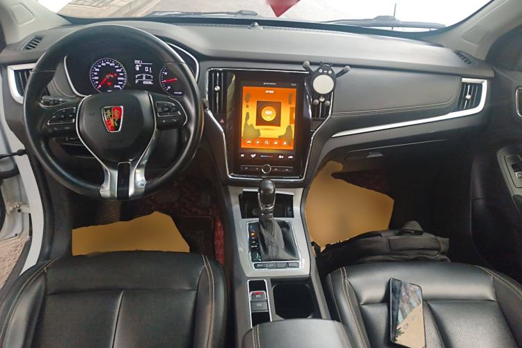 Used Roewe RX5 2019 20T Two-Wheel Drive Automatic 4G Connected Platinum Edition
