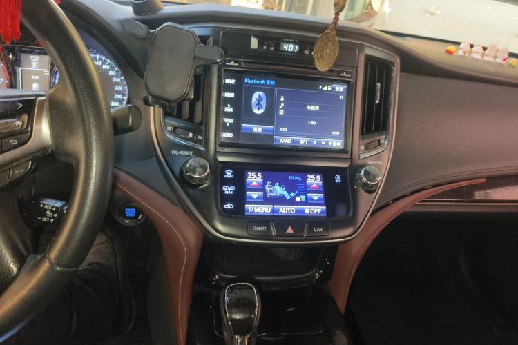 Used Toyota Crown 2017 2.0T Sport Edition
