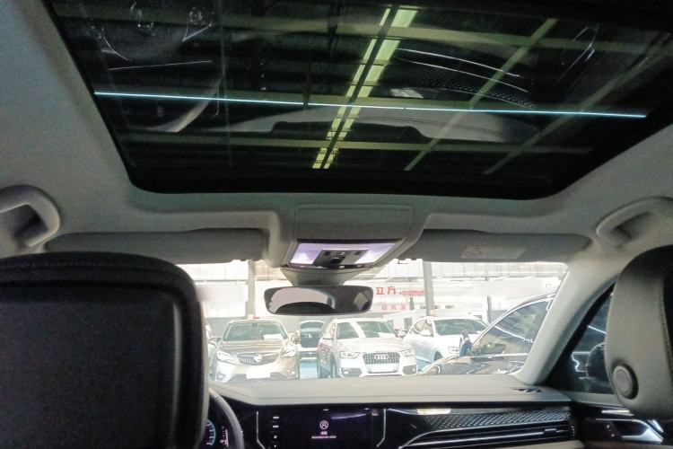 Used Volkswagen Passat 2020 330TSI Prestige Edition China VI Standard
