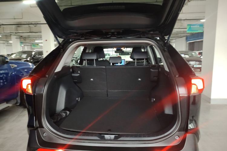 Used Toyota RAV4 2022 2.0L CVT Two-Wheel Drive Fashion Plus Edition
