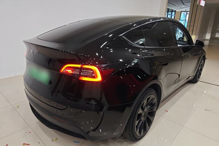 Used Tesla Model Y 2021 Standard Range Rear-Wheel Drive Version
