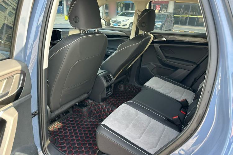 Used Volkswagen Tayron X 2020 330TSI Two-Wheel Drive Luxury Smart Connectivity Version
