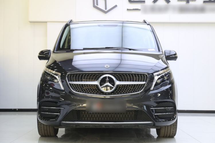 Used Mercedes-Benz V-Class 2022 V 260 L Long-wheelbase Luxury Edition