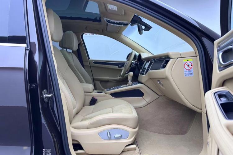 Used Porsche Macan 2014 Macan 2.0T
