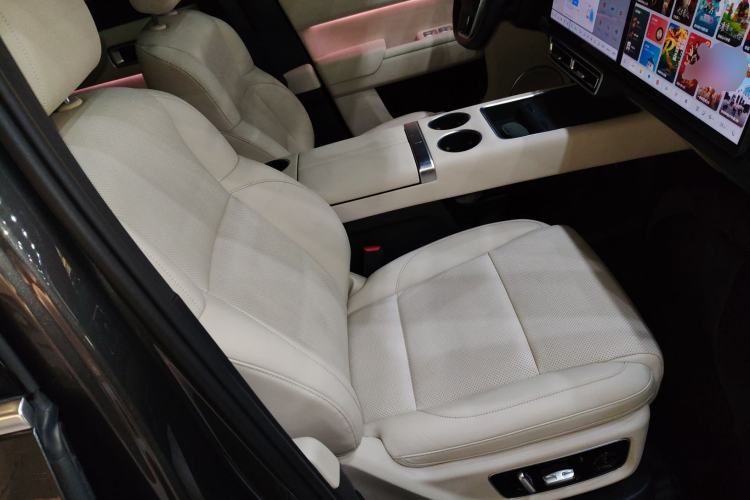 Used Li Auto L8 2023 Max model
