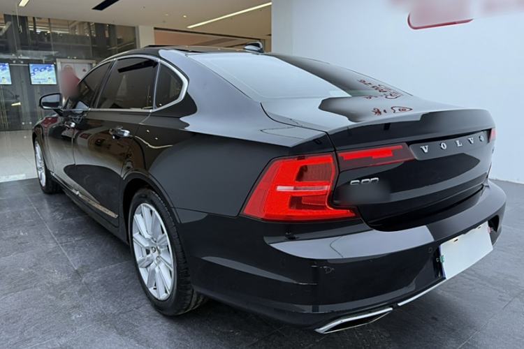 Used Volvo S90 2020 T5 Zhiyuan Luxury Edition
