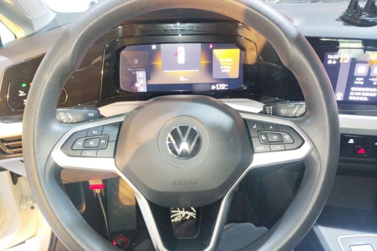 Used Volkswagen Golf 2023 200TSI DSG