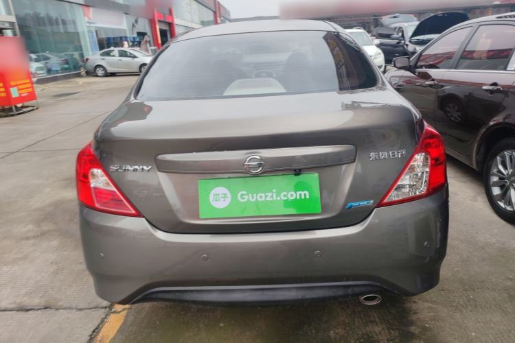 Used Nissan Sunny 2014 1.5XE Manual Comfort Edition
