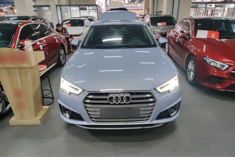 Used Audi A4L 2019 40 TFSI Fashion Edition China VI Emission Standard