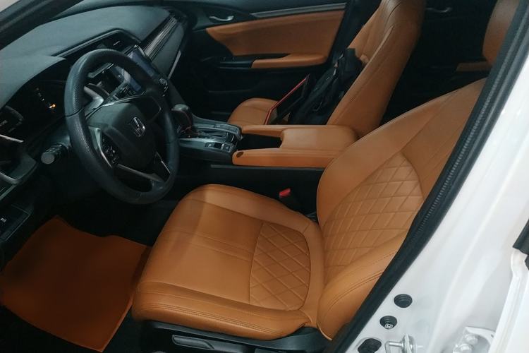 Used Honda Civic 2021 HATCHBACK 220TURBO CVT New Trendsetter
