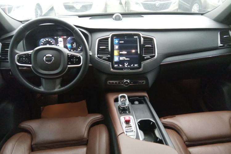 Used Volvo XC90 New Energy 2021 E-Drive Hybrid T8 Luxury Flagship 7-Seater