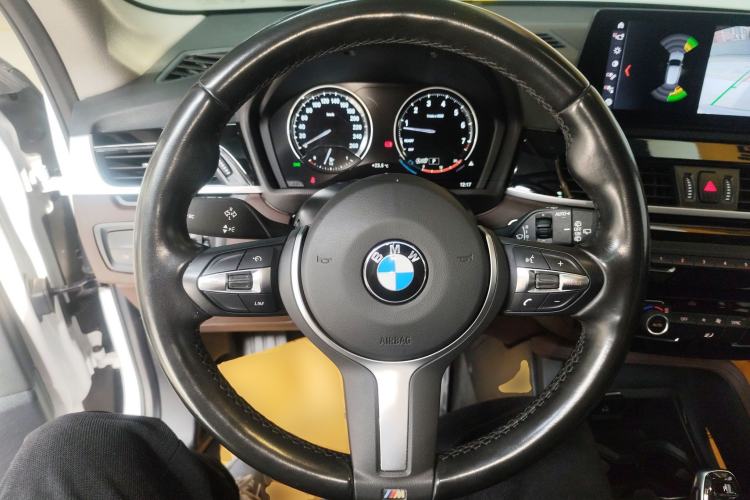 Used BMW X1 2022 sDrive25Li Leading Model
