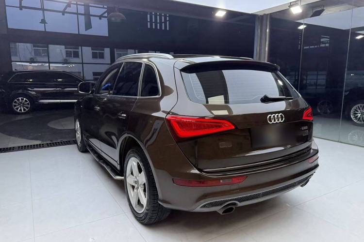 Used Audi Q5 2017 Plus 40 TFSI Ambition Model
