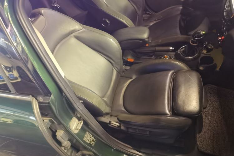 Used  MINI 2015 1.5T COOPER Excitement Five-Door Edition