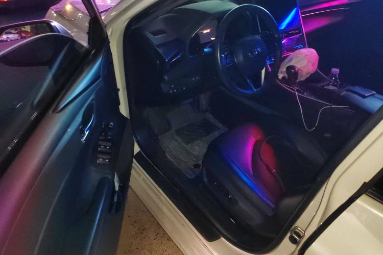 Used Toyota Avalon 2022 Dual-Engine 2.5L Luxury Edition