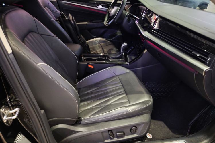 Used Volkswagen Passat 2023 Restyled 330TSI Starry Luxury Edition
