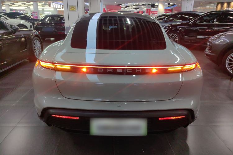 Used Porsche Taycan 2022-Year Updated Taycan