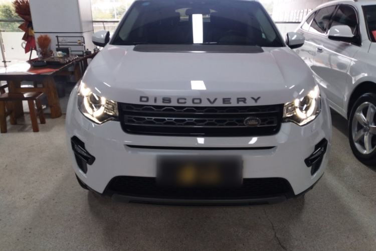 Used Land Rover Discovery Sport 2019 240 PS SE Version China VI Standard

