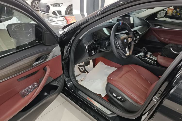 Used BMW 5 Series 2021 530Li Leading Luxury Package