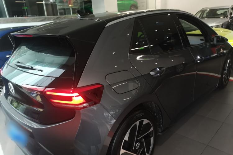 Used Volkswagen ID.3 2024 Outstanding Edition
