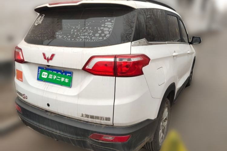 Used Wuling Hongguang S3 2018 1.5L Manual Comfort Model China V Standard
