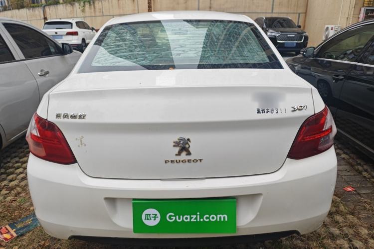 Used Peugeot 301 2016 1.6L Manual Comfort Edition
