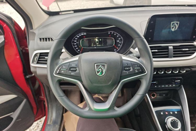Used Baojun 510 2017 1.5L Automatic Fashion Model
