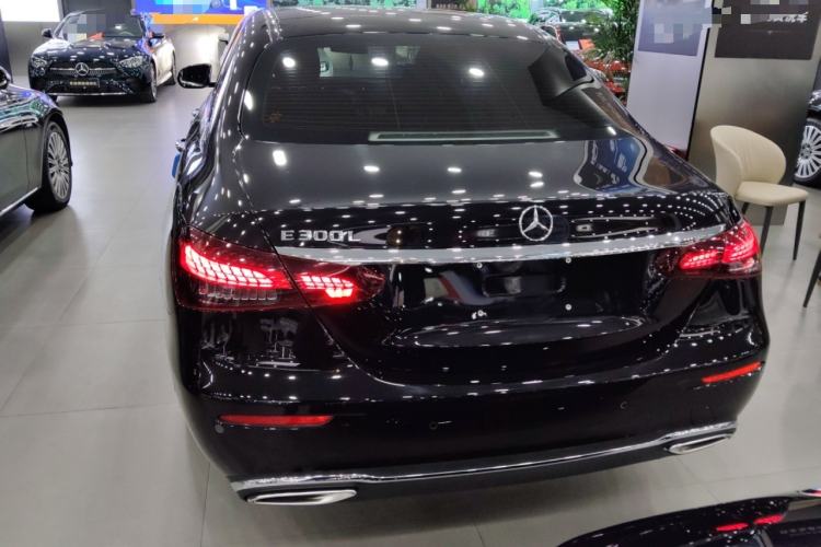 Used Mercedes-Benz E-Class 2022 Revised Version E 300 L Luxury Edition
