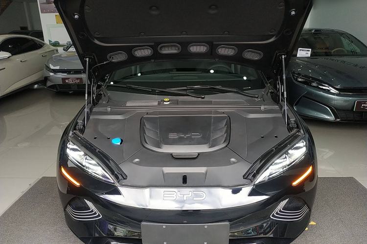 Used BYD Seal 2025 650 Long-Range Version
