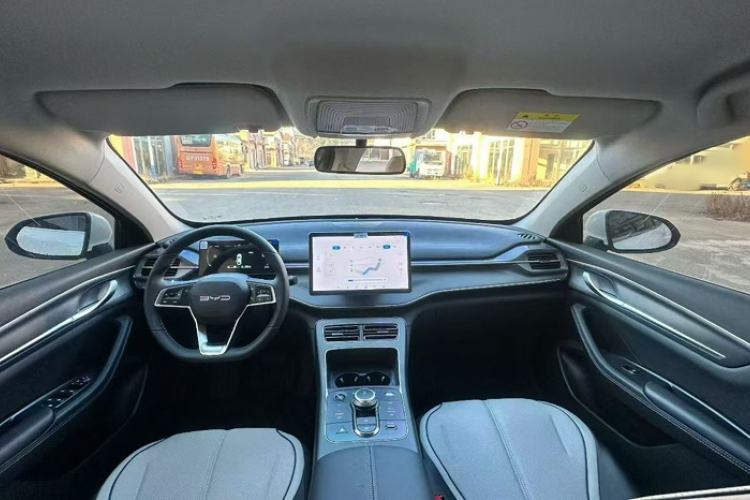 Used BYD Destroyer 05 2024 HONOR Edition DM-i 55KM Luxury Model
