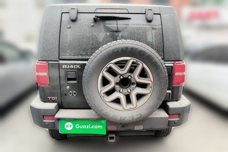 Used  BJ40 2018 40L 2.0T Manual Diesel Four-Wheel Drive Prestige Edition