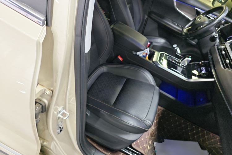 Used Chery Tiggo 8 2019 1.6 TGDI Automatic Luxury Model
