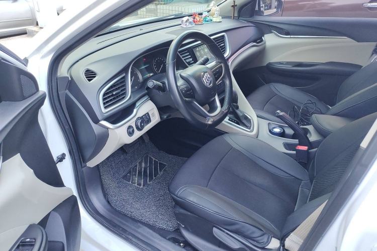 Used Buick GT 2019 15T Dual-Clutch Connected Elite Version China V Standard
