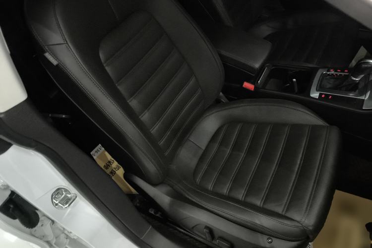 Used Volkswagen FAW-Volkswagen CC 2018 1.8TSI Luxury Model
