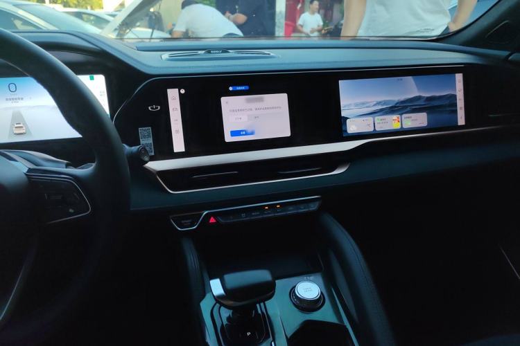 Used Geely Auto Monjaro L 2021 2.0TD DCT EVO Two-Wheel Drive Prestige Version
